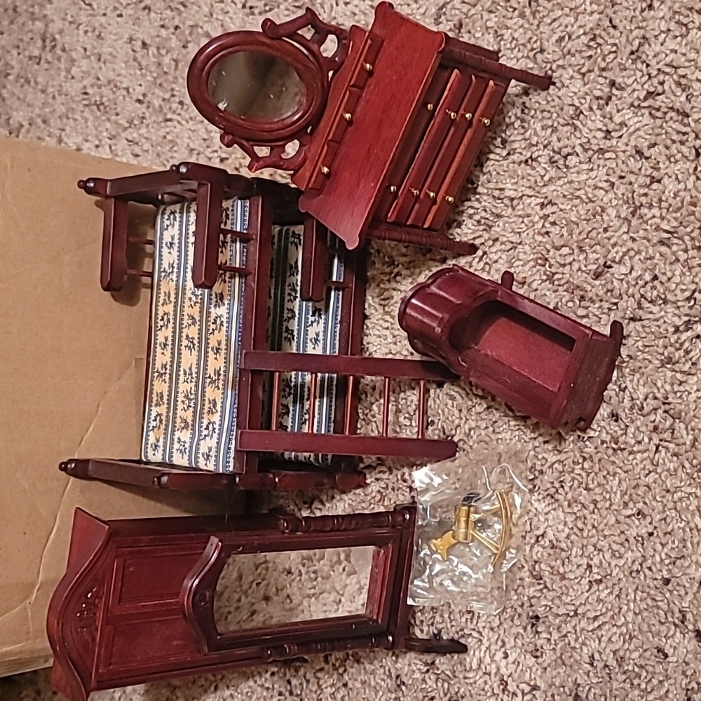Wooden dollhouse furniture